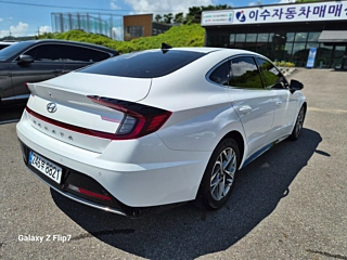 HYUNDAI SONATA DN8  2.0 2022