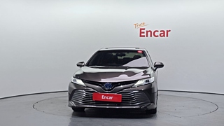 TOYOTA CAMRY XV70 2017