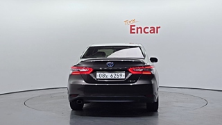 TOYOTA CAMRY XV70 2017