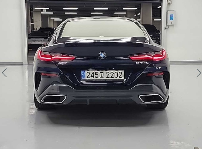 BMW 8-SERIES G15 2020