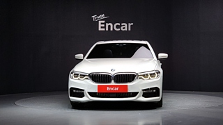 BMW 5-SERIES G30 2017