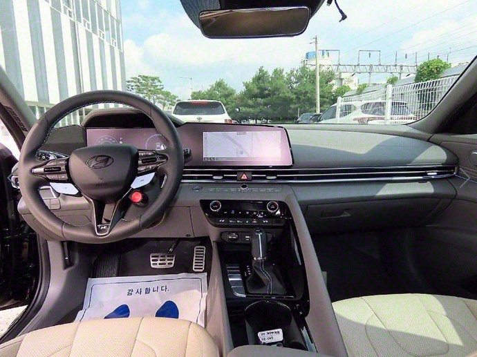 HYUNDAI AVANTE CN7 2025