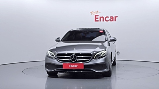 MERCEDES BENZ E-CLASS W213 2017