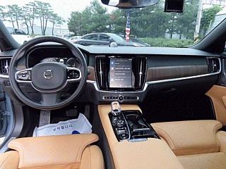 VOLVO S90 2021