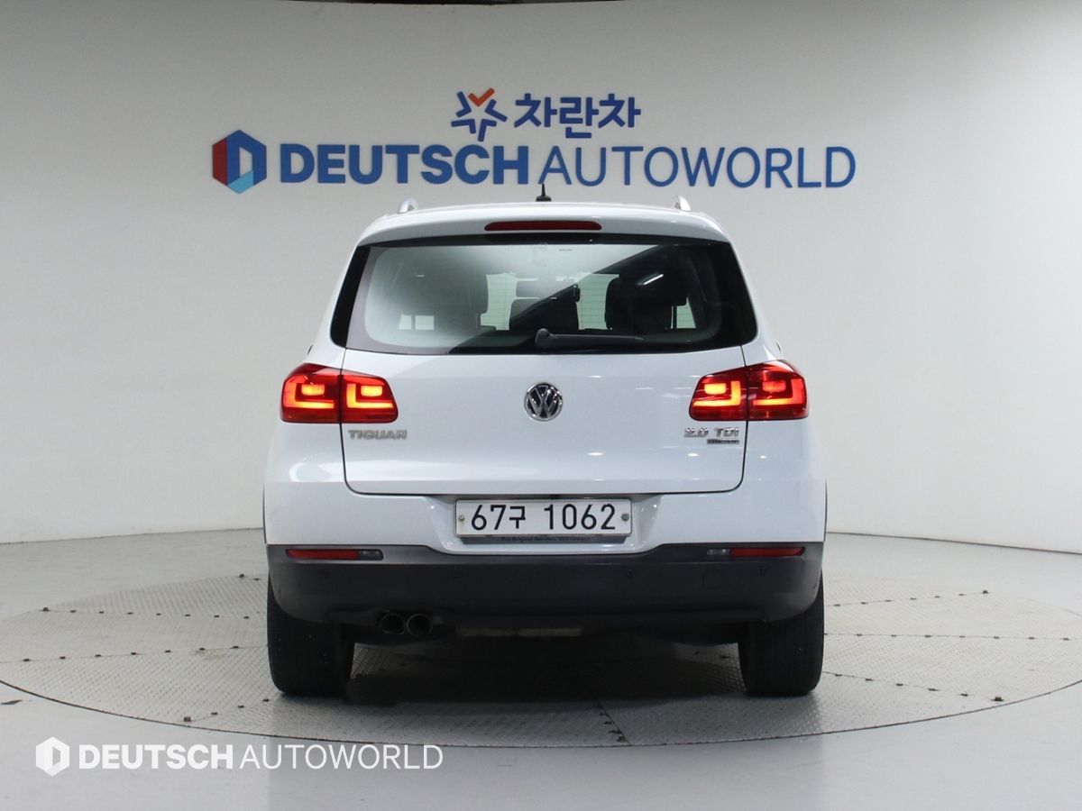 VOLKSWAGEN TIGUAN 2014