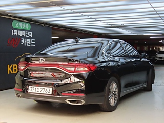 HYUNDAI GRANDEUR IG 2017