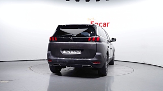 PEUGEOT 5008  2 GENERATION 1.5 BlueHDi GT Line 2019