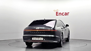 HYUNDAI GRANDEUR HYBRID GN7 2023