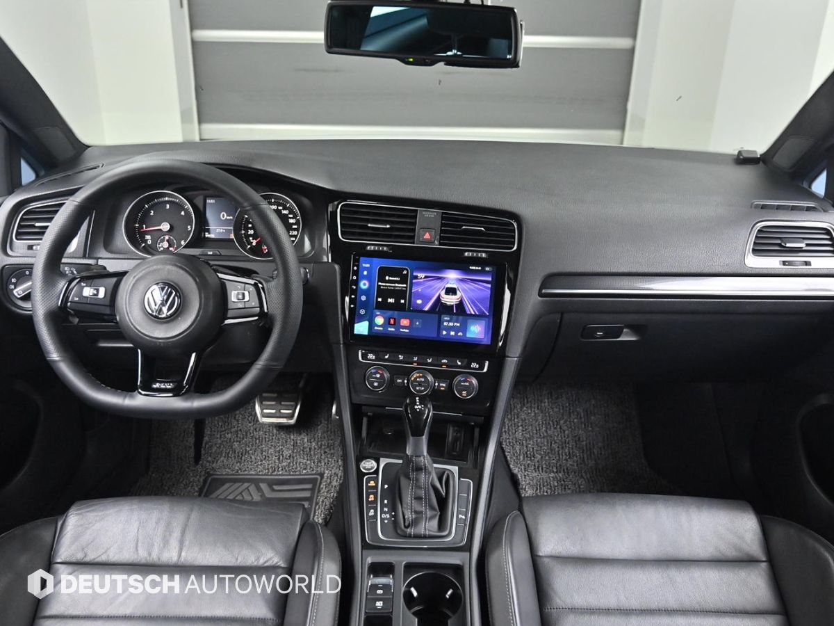 VOLKSWAGEN GOLF 2014