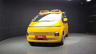 HYUNDAI STARIA 2023