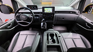 HYUNDAI STARIA 2023