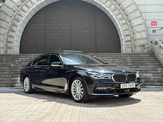 BMW 7-SERIES G11 2015