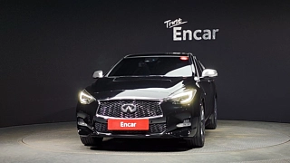 INFINITI Q30 2017