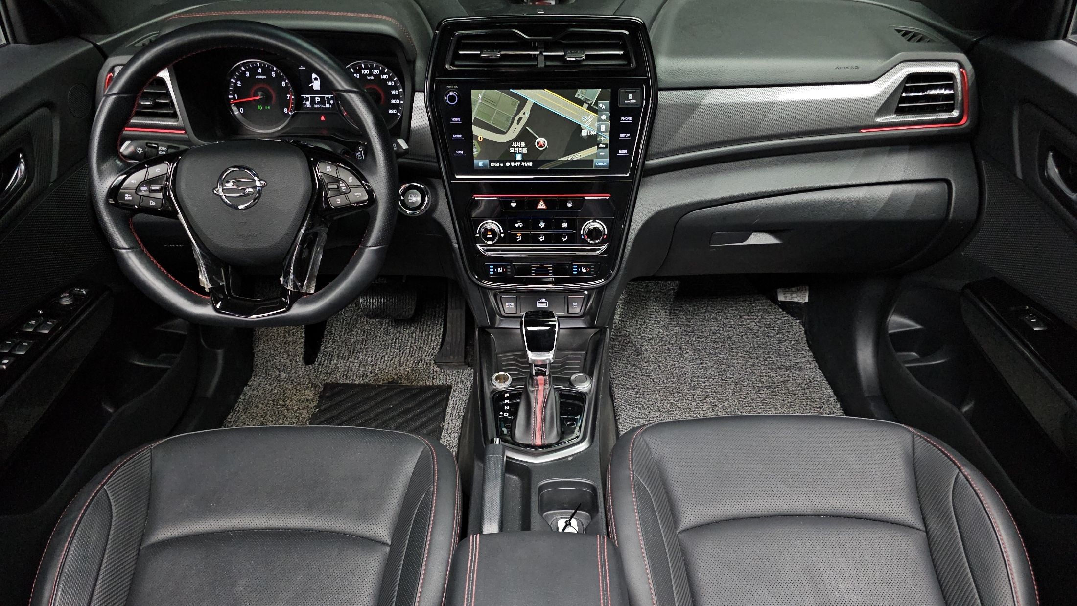 SSANGYONG TIVOLI VERY NEW 2022