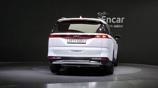 KIA CARNIVAL 4 GENERATION 9 Seater Noblesse 2022