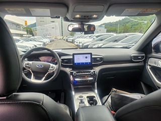 FORD EXPLORER 2023