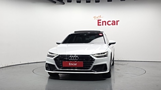 AUDI A7 4K 2022