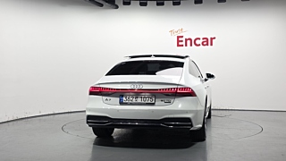 AUDI A7 4K 2022