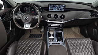 KIA STINGER MEISTER 2020