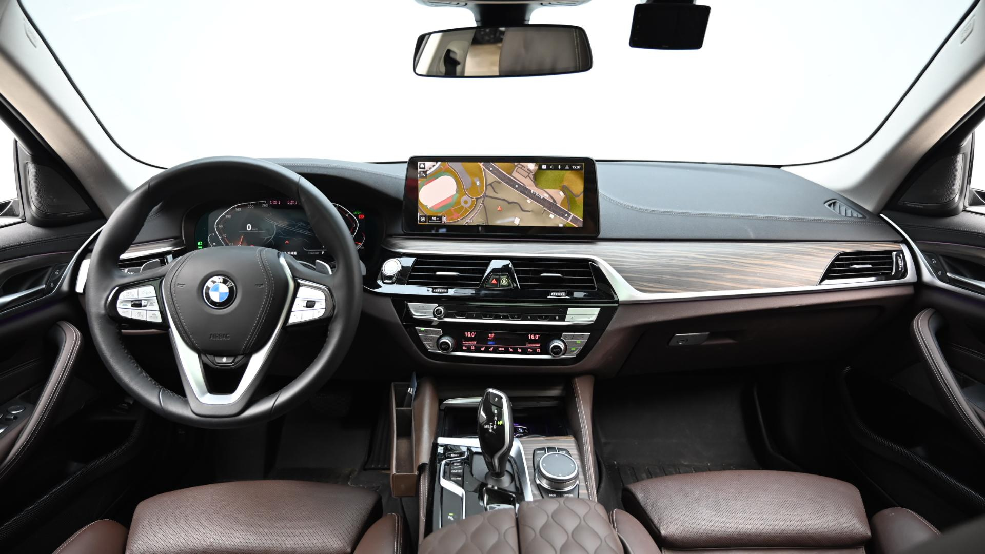 BMW 5-SERIES G30 2022