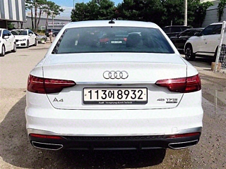 AUDI A4 B9 2022