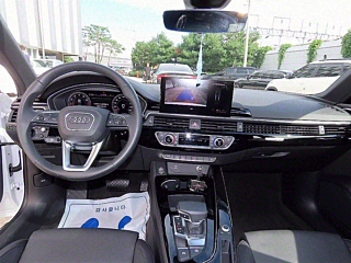 AUDI A4 B9 2022