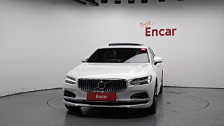 VOLVO S90 2021