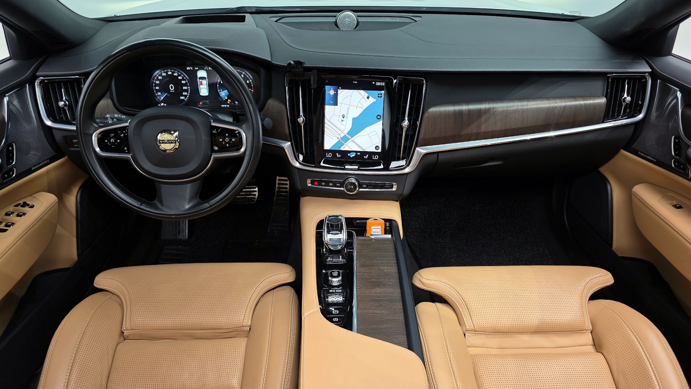 VOLVO S90 2021