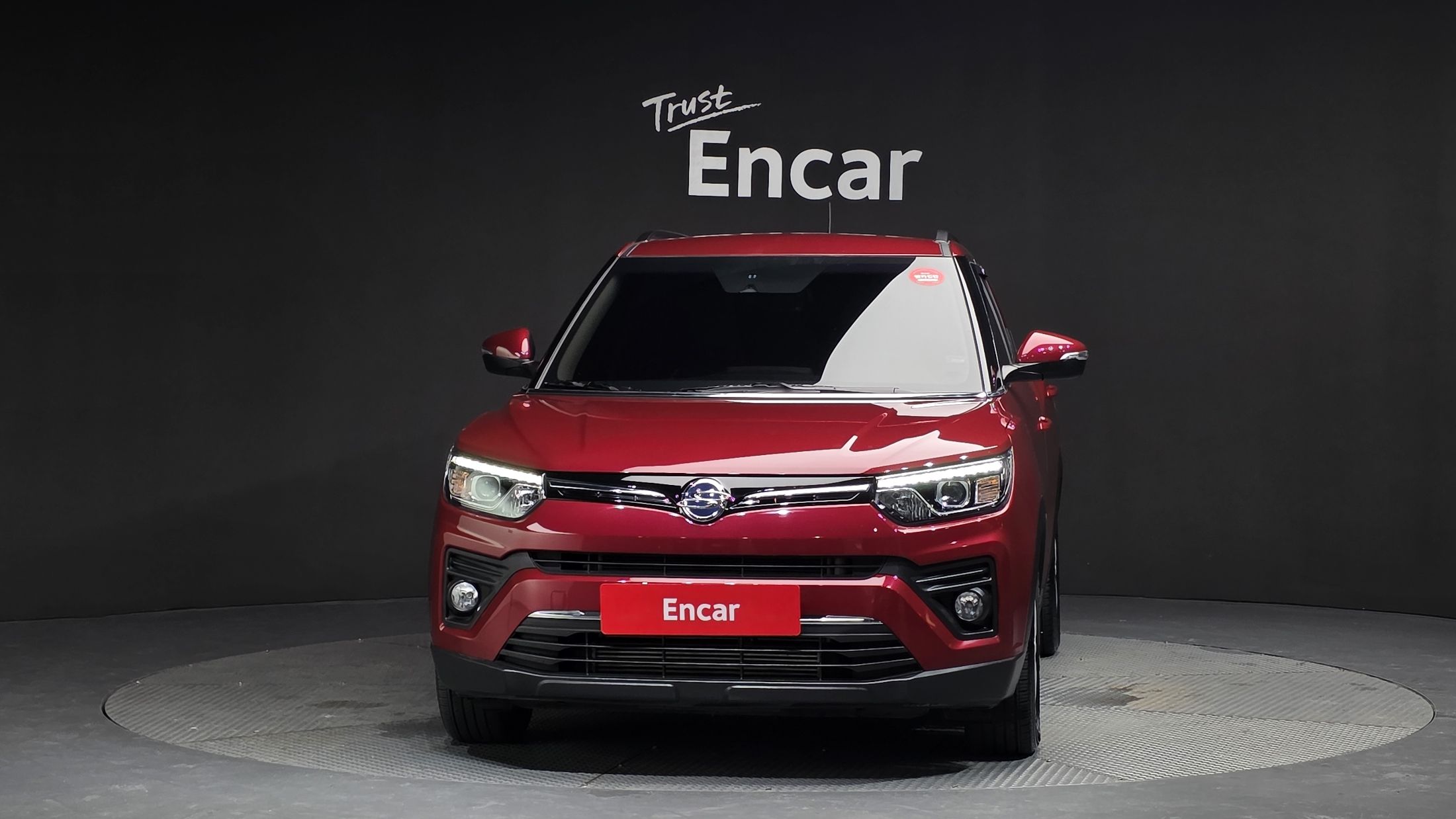 SSANGYONG TIVOLI VERY NEW 2020