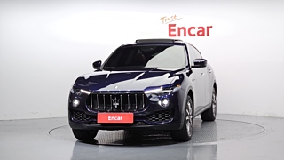 MASERATI LEVANTE 2017