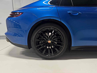 PORSCHE PANAMERA 971 2018
