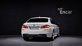 BMW 5-SERIES F10 2016