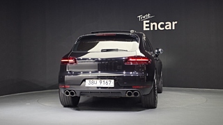 PORSCHE MACAN 2017