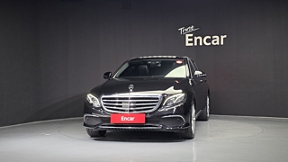MERCEDES BENZ E-CLASS W213 2020