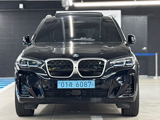 BMW IX3 2024