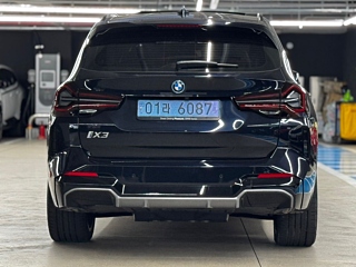 BMW IX3 2024