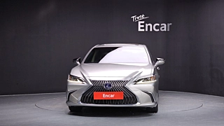 LEXUS ES300H 2021