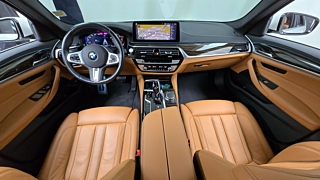 BMW 5-SERIES G30 2021
