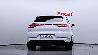 PORSCHE CAYENNE PO536 2021