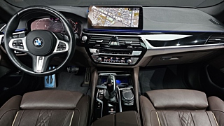 BMW 5-SERIES G30 2021