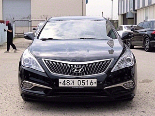 HYUNDAI GRANDEUR HG 2016