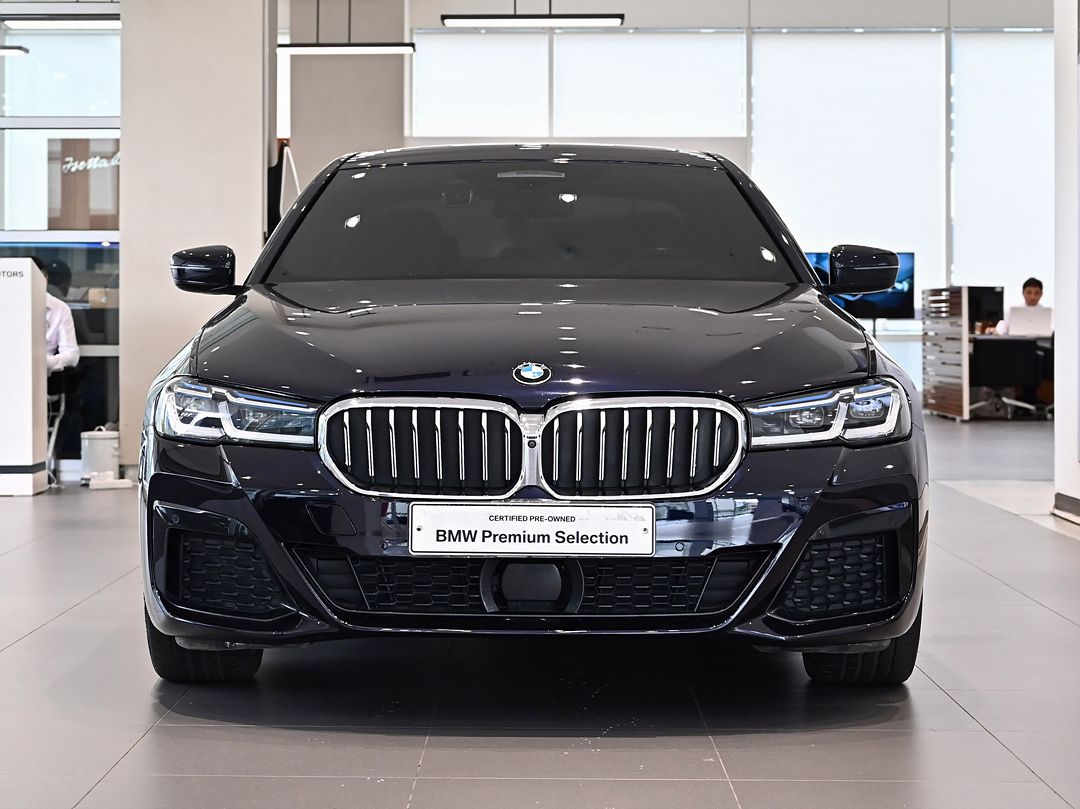 BMW 5-SERIES G30 2021