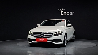 MERCEDES BENZ E-CLASS W213 2016