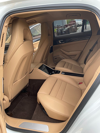 PORSCHE PANAMERA 971 2022