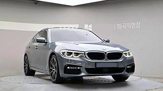 BMW 5-SERIES G30 2017