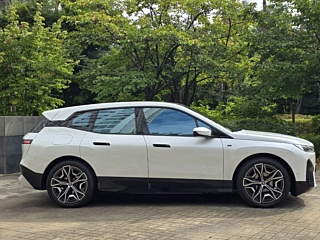 BMW IX 2024