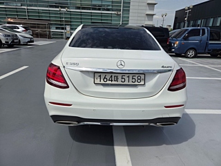 MERCEDES BENZ E-CLASS W213 2020