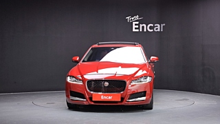 JAGUAR XF X260 2016