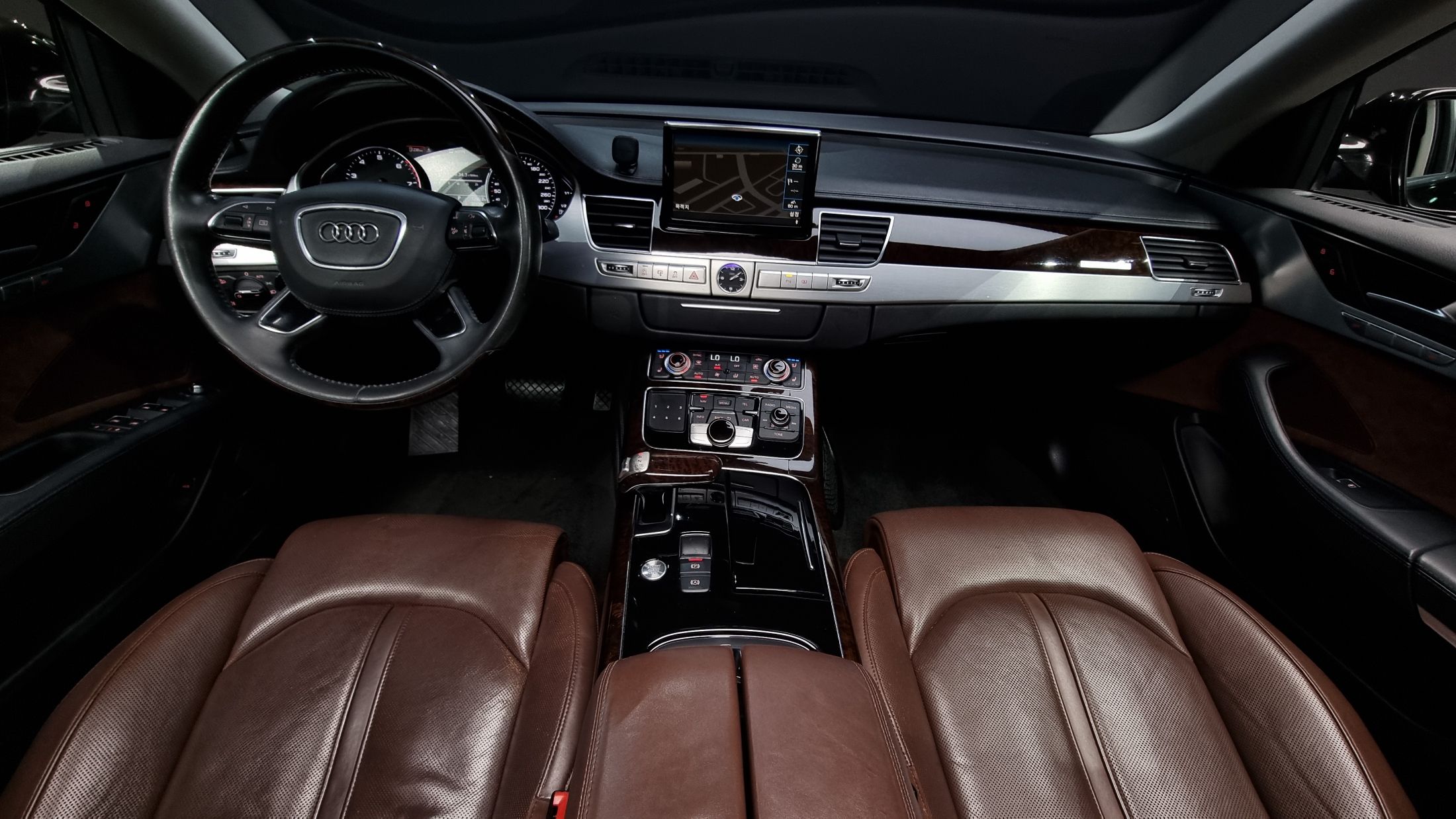 AUDI A8 2013
