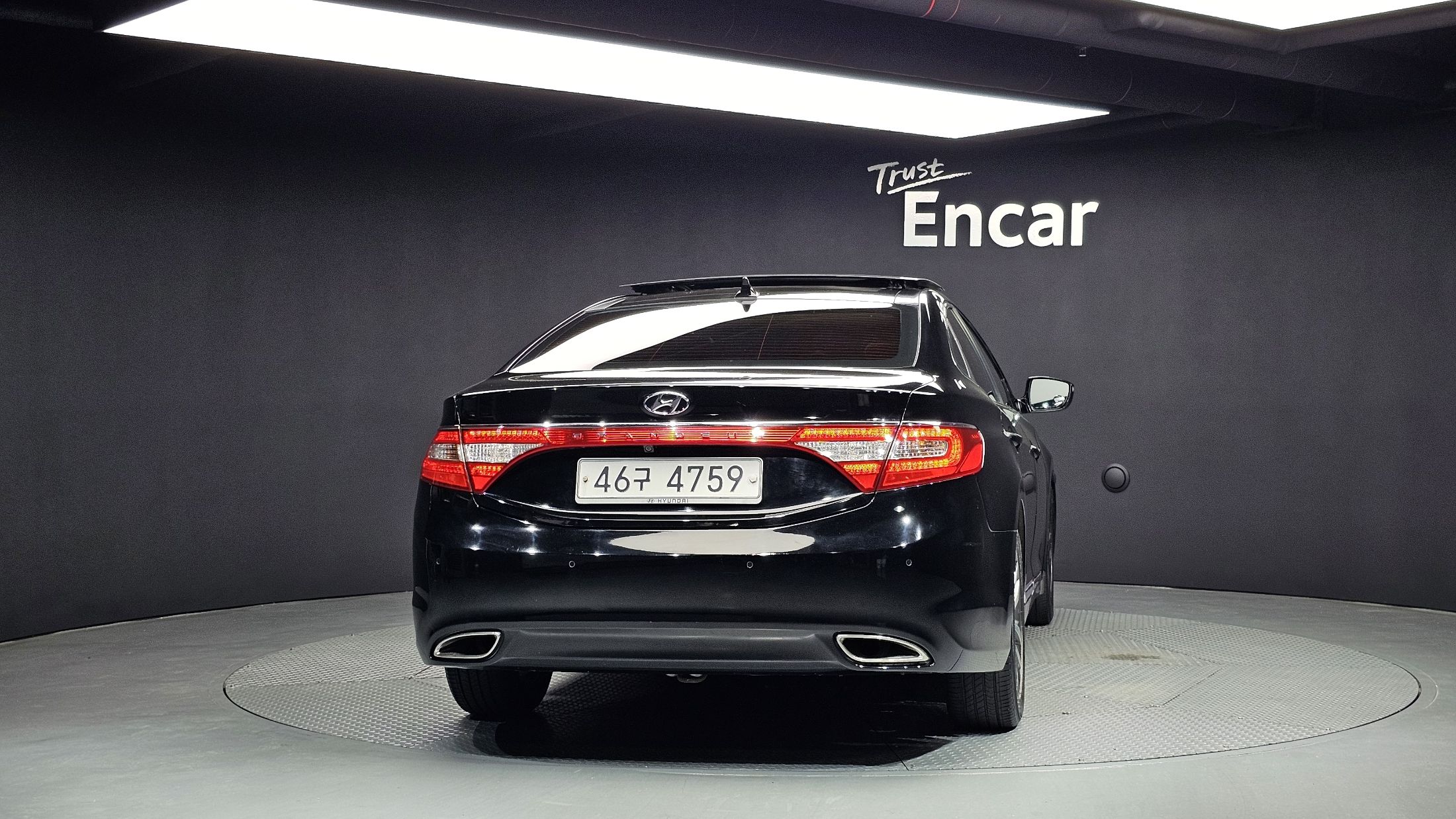 HYUNDAI GRANDEUR HG 2011